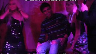 Hot amateur girl gets cumshot on pussy in public toilet