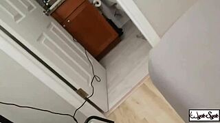 Shaundam interracial cums on Red August's plump PAWG pussy