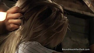 Check out those bouncy naturals taking strap-on.