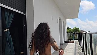 The balcony scene with Tommy Cabrio and curious neighbors.