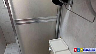 Forbidden teen stepsisters with huge asses in lustful homemade!