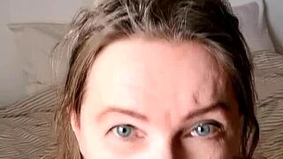 Surprise visit leads to mom-in-law fucking?