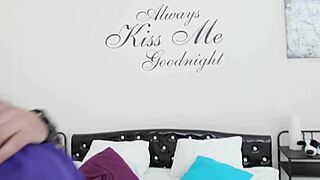 redhead scyley jam's ass gaped while husband watches