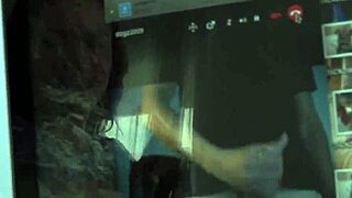 Smalltits Domina Pegs Boyfriend to Cumshot