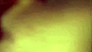 vibrations on the clitty until she finishes?