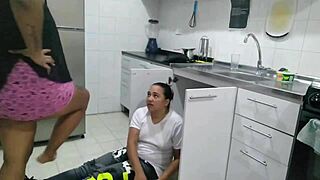 Plumber Hired To Fix Pipes Ends Up Fucking Big Ass.