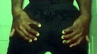 i fantasize giving oral to 19yo genitals while listening to parody songs