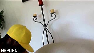 big ass and nice boobs black milf want hard big black cock bbc 😈