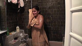 mulheres casadas sao bem vindas pra um video amador pro prazer do seu corninho, married women welcome