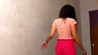 No se que ponerme para ir al trabajo y mi jefe me folle