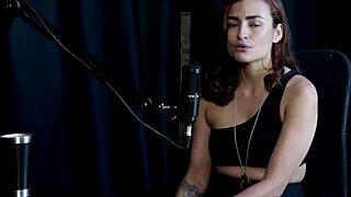 safada demonstra o seu boquete e chupa os peitos da bia hot - kamilla werneck sheer red