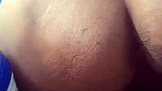 I'm a hairy teen flashing my beaver in public Ibirapuera park.