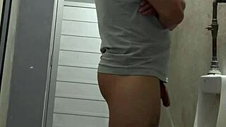 Intense Urge to Pee on Someone While Drunk in Homemade Mexican Voyeur Scene