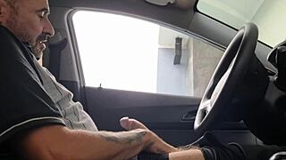 hot redhead college girl masturbating riskily on public street 😈