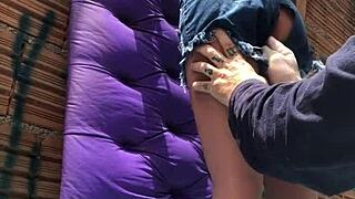 comendo cu da casada na favela com sex toy