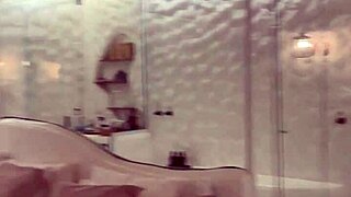 I Rented A Motel Room And Enjoyed It Alone