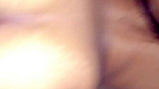 carioca getting bj from hot morena in amateur sex replay, so horny