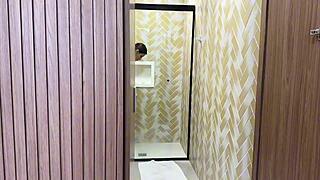 Comi A Namorado Do Meu Amigo Enquanto Ele Não Chegava