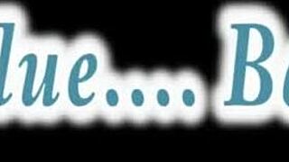 Euro hottie Sophie Dee oils her big clit and pussy 😍