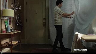 Jemima Kirke In Girls S06e01 2017