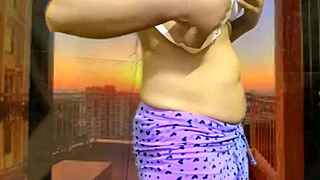 Bikaner Ki Sherni Caught Masturabating In Hotel Room