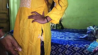 Indian hot bhabifucking with dever in doggy style