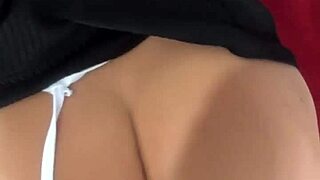 inteada fico de quatro pra que entrei no quarto pra conserta o computador sex toy