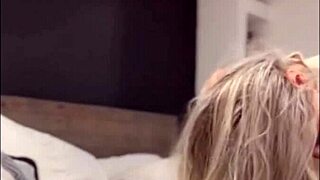 Flaca Cachonda De Tinder Monta Y Chupa Verga Sin Parar Hasta Tragarse Toda La Leche