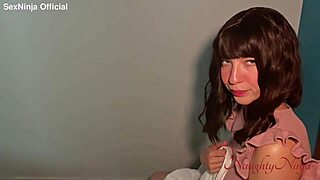 Step-sister shares bed and gets fucked hard by granny