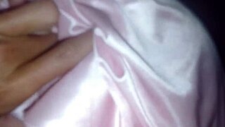 Water shoots into big girl's pussy until wet!