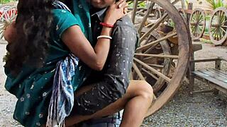 Bharti Bhabhi Enjoys Home Party Fun