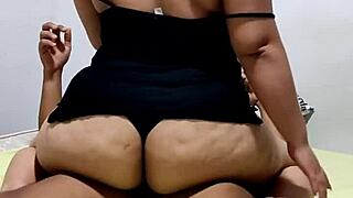 Mi Madrastra Llego De Visita Y Terminamos Cogiendo Su Culo Irresistible