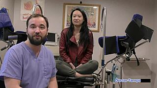 Dr Tampa - Siccos - Zoe Lark Backstage In Latex Gloves And Handcuffs 😈