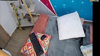 New Camgirl María López Showcases Her Horny Webcam Desires In Detail.