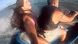 Loucuras no jet ski no mar do guaruj� - sp... first time beach fun with sexy latina teens.