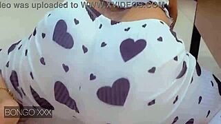 Hey, check out this swahili twerking queen shaking her big ass