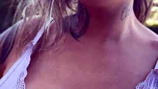 Hey, I found a prostitute on the corner, called her for a blowjob, she wanted 100, I asked for a discount, she sucked only the tip, took her to the vacant lot, what a delicious blowjob...