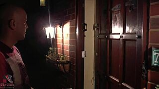 hey, watch this granny give the pizza boy a blowjob, sucking his cock like crazy 😍🍕