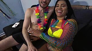 Aula de carnaval nicoly mattos deepthroat cum in mouth competition