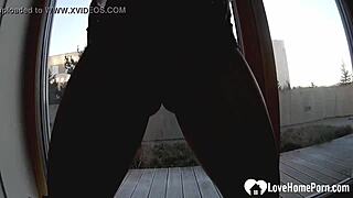 Hottie Fingering Shaved Snatch