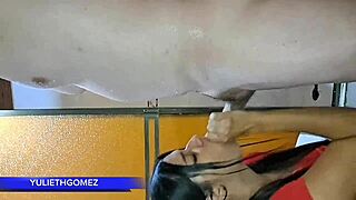 at the gym i give my stepfather a great blowjob while the trainer is watching us casero real