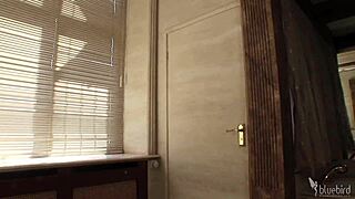 Cindy Behr Faces Embarrassing Situation in Private Bathroom