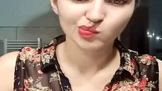 Italian Milf Live Streaming on Bigo Platform