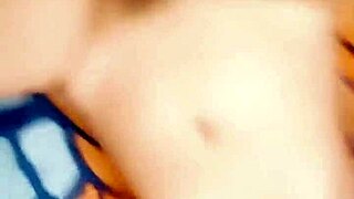 Menyetubuhi istri tetangga sementara suaminya pergi kerja