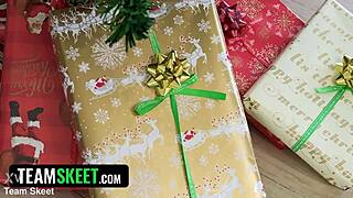 Santa Cums Early This Year Trailer