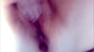 Kmmarquez Milf's Intense Solo Play Climaxes