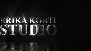 Perfect Teen Virgin Butterfly Wet Hardcore DP DVP Piss Four Big Cocks Eks568