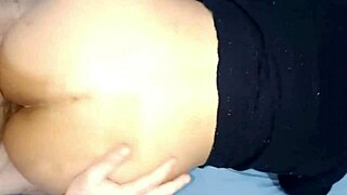 Amateur Couple's Outdoor Passionate Encounter in Public