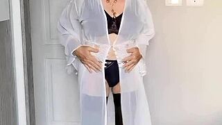 Mature Milf in Stockings Shows Closeup and Masturbates