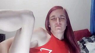 i'm horny slut ami fucking my pussy late at night